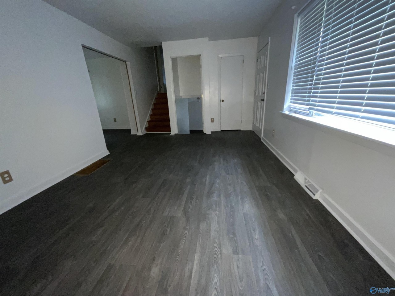 2514 Scenic View Dr Nw - Photo 6 of 10