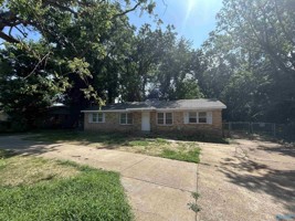 featured image of 3304 Pulaski Pike Nw