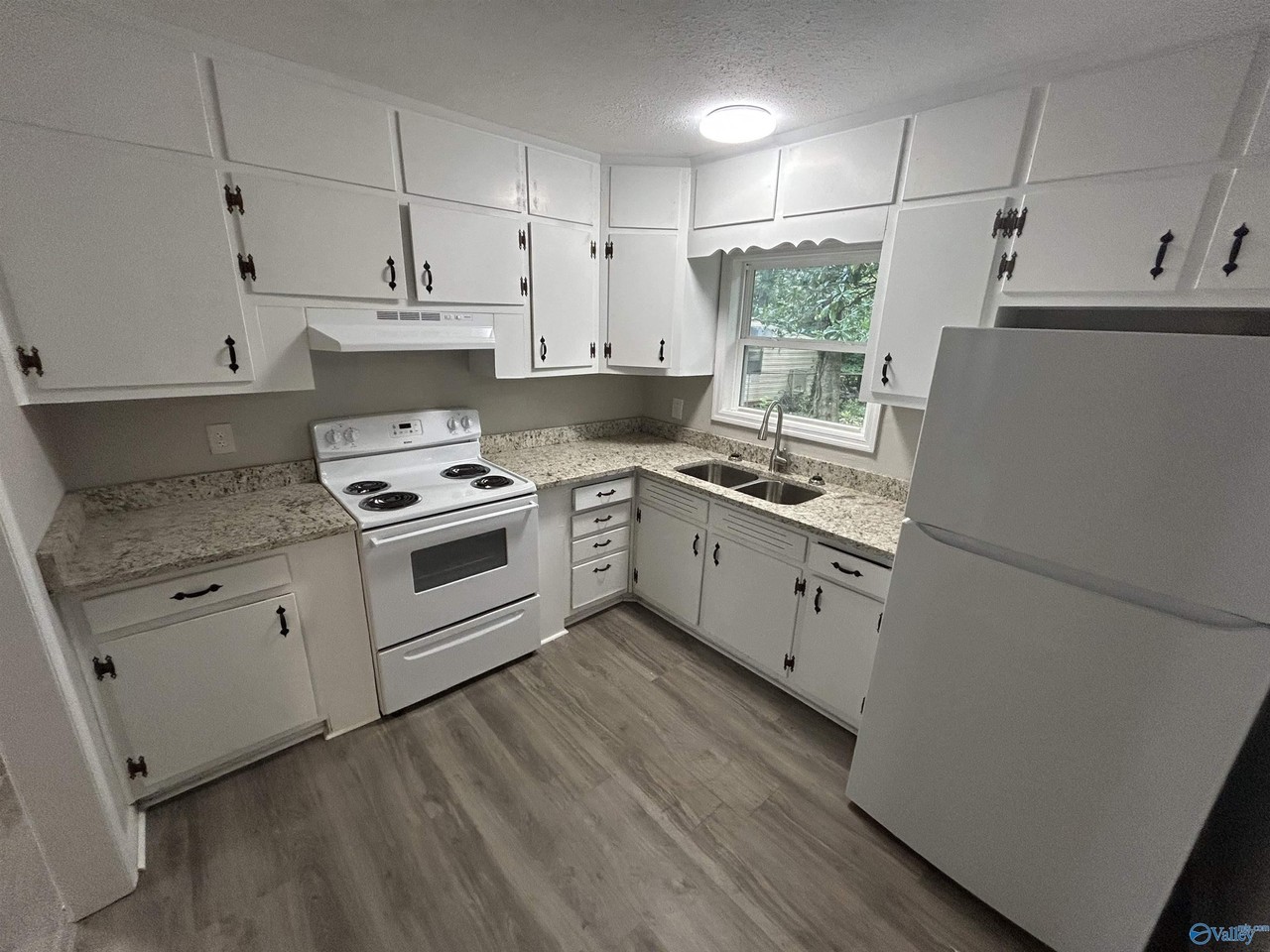 3304 Pulaski Pike Nw - Photo 7 of 21