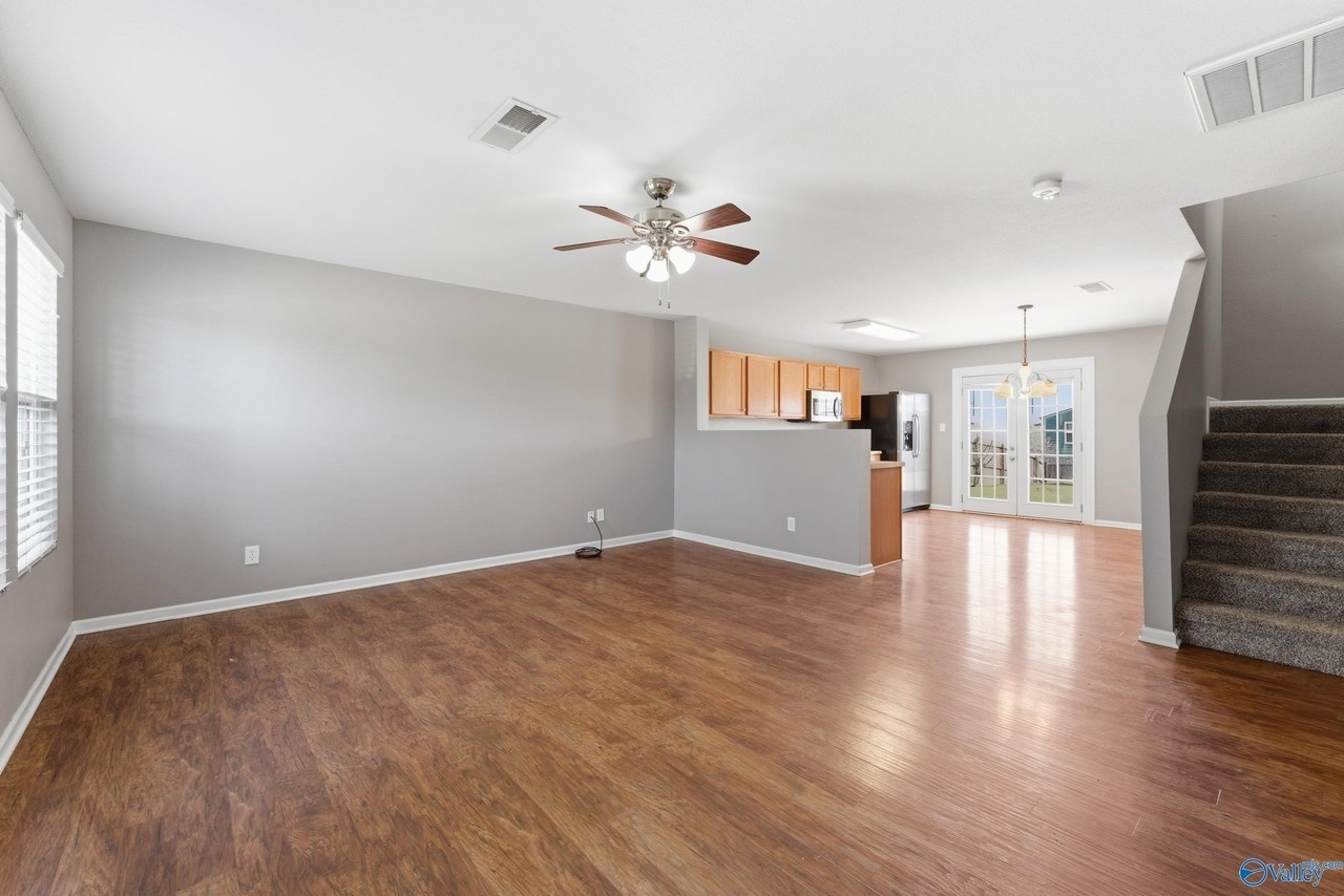 3294 Castlecreek Dr - Photo 5 of 27