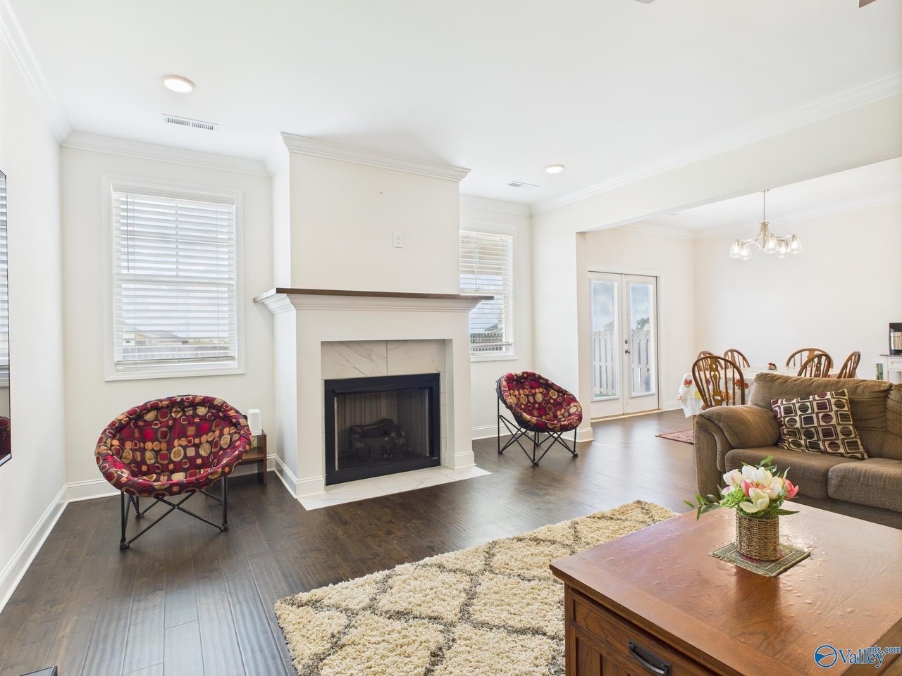 26 Hemingway Rd - Photo 6 of 48