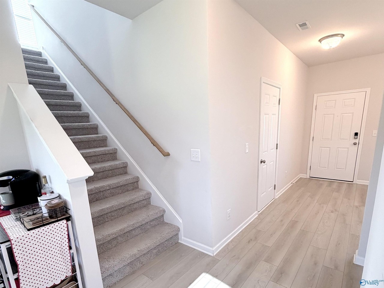 18834 Cottontail Ln - Photo 2 of 26
