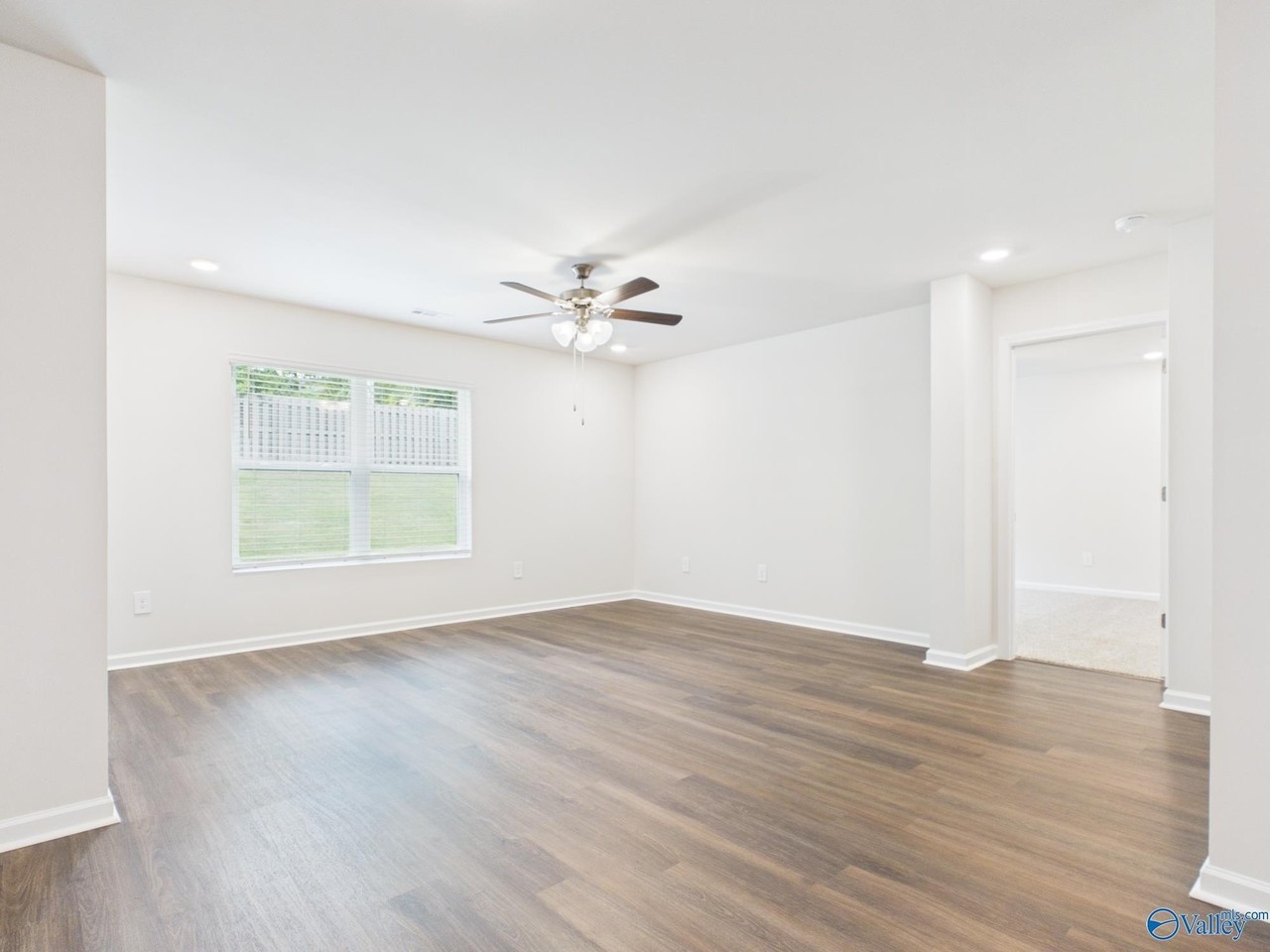 9910 Sequoyah Cove Dr Se - Photo 4 of 30