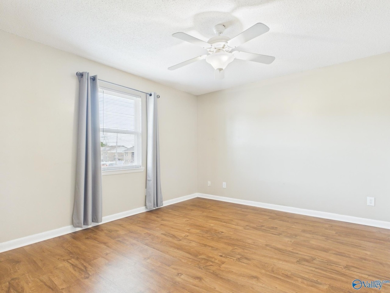 1801 Graymont Ln Sw #C - Photo 7 of 21