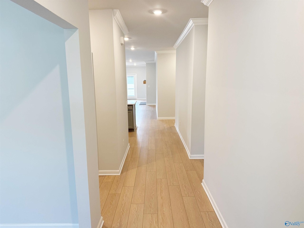 171 Clift Creek Dr - Photo 6 of 37