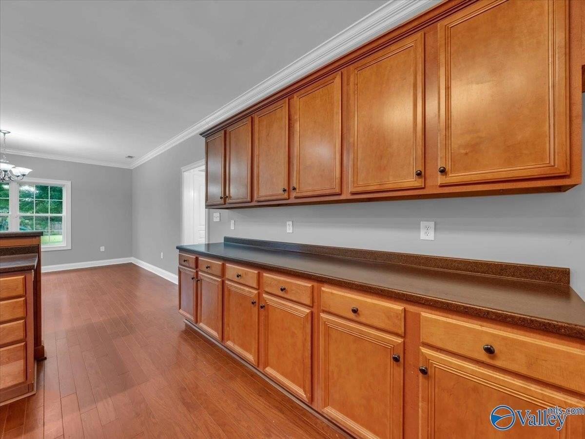 510 Bell Cir - Photo 2 of 46