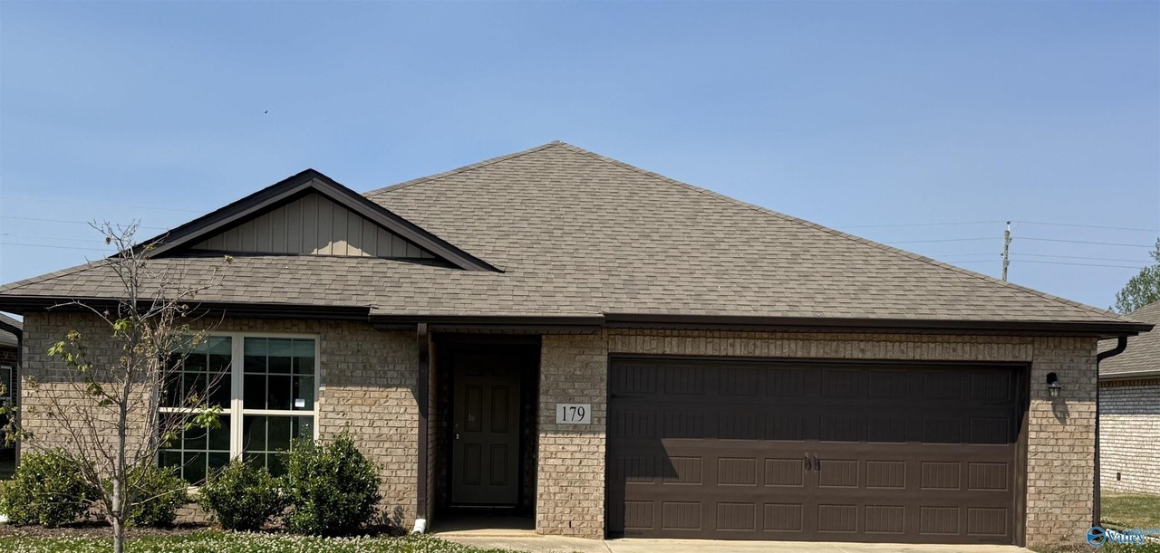 179 Cherry Laurel Dr - Photo 2 of 9