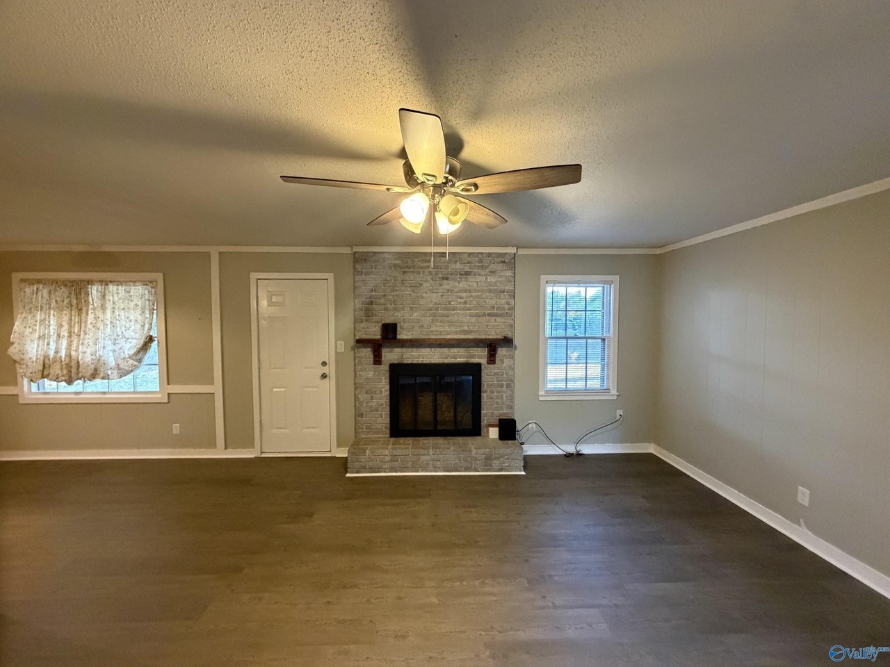 2206 Lasabre Ln Se - Photo 6 of 29
