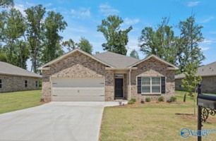 featured image of 14335 Lannister Ln