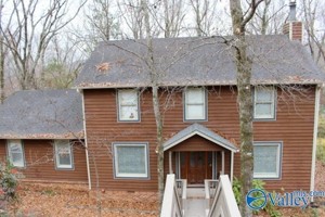featured image of 10009 Bayreuth Dr Se
