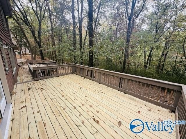 10009 Bayreuth Dr Se - Photo 5 of 24