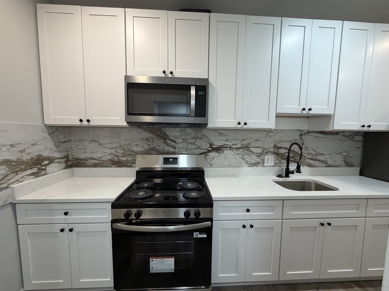 2613 Beryl ave - Photo 2 of 5
