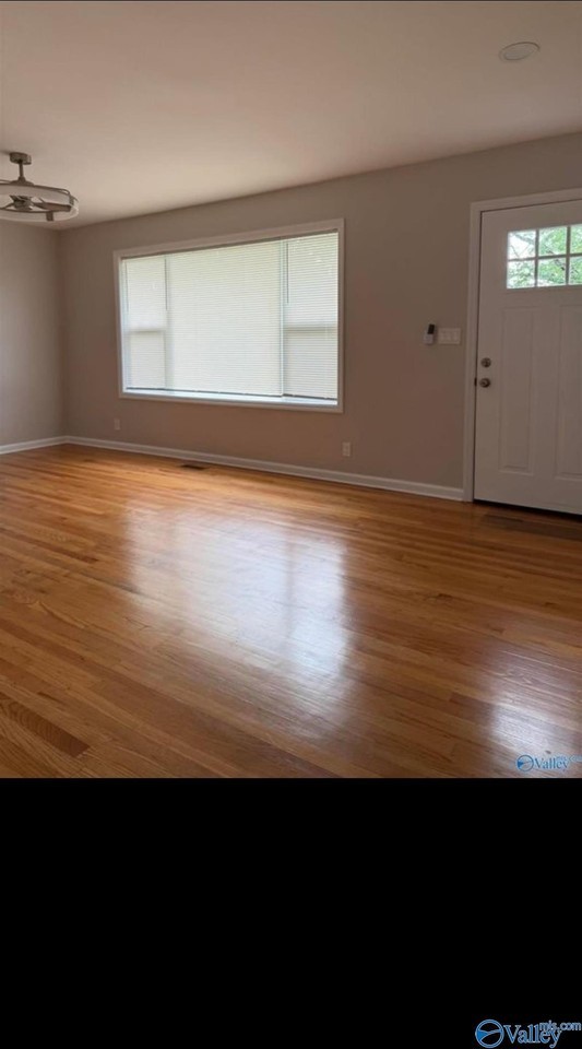 3510 Cable St Nw - Photo 5 of 26