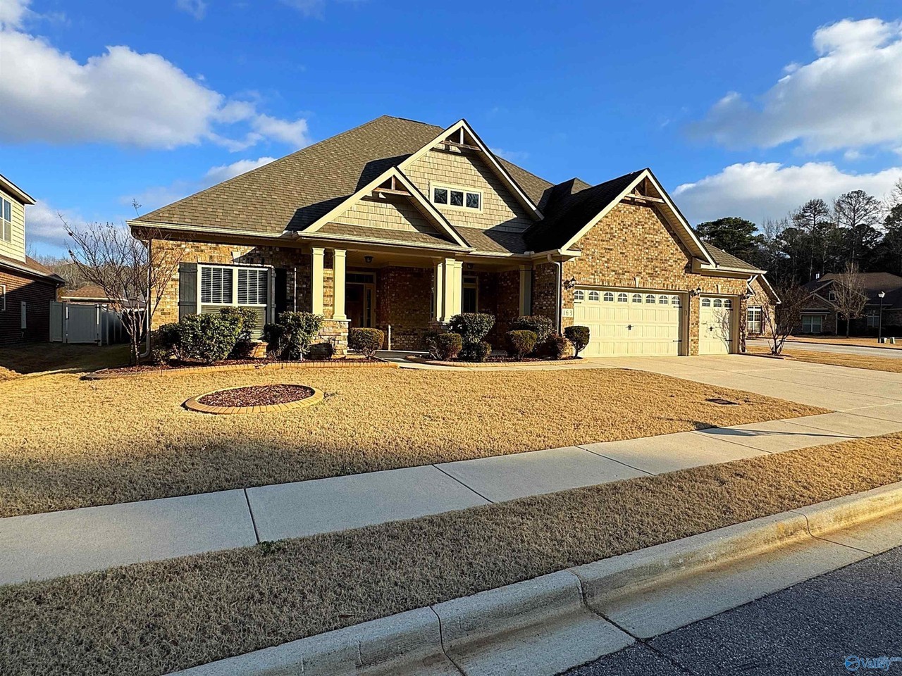 163 Legacy Cove Dr - Photo 3 of 33