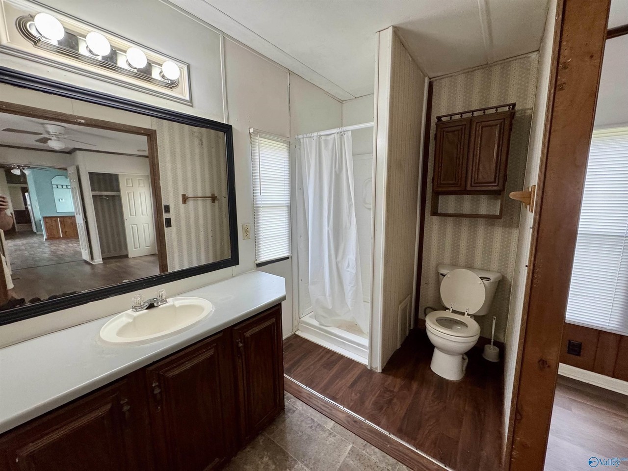 16730 Fort Hampton Rd - Photo 3 of 10