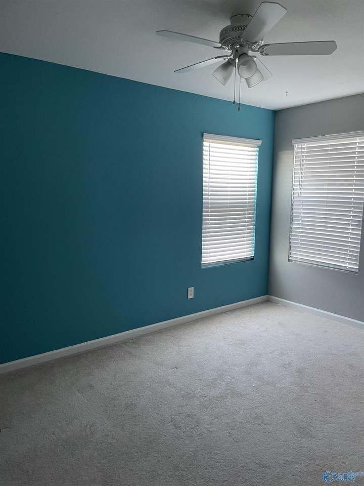 3048 Castlecreek Dr - Photo 5 of 15