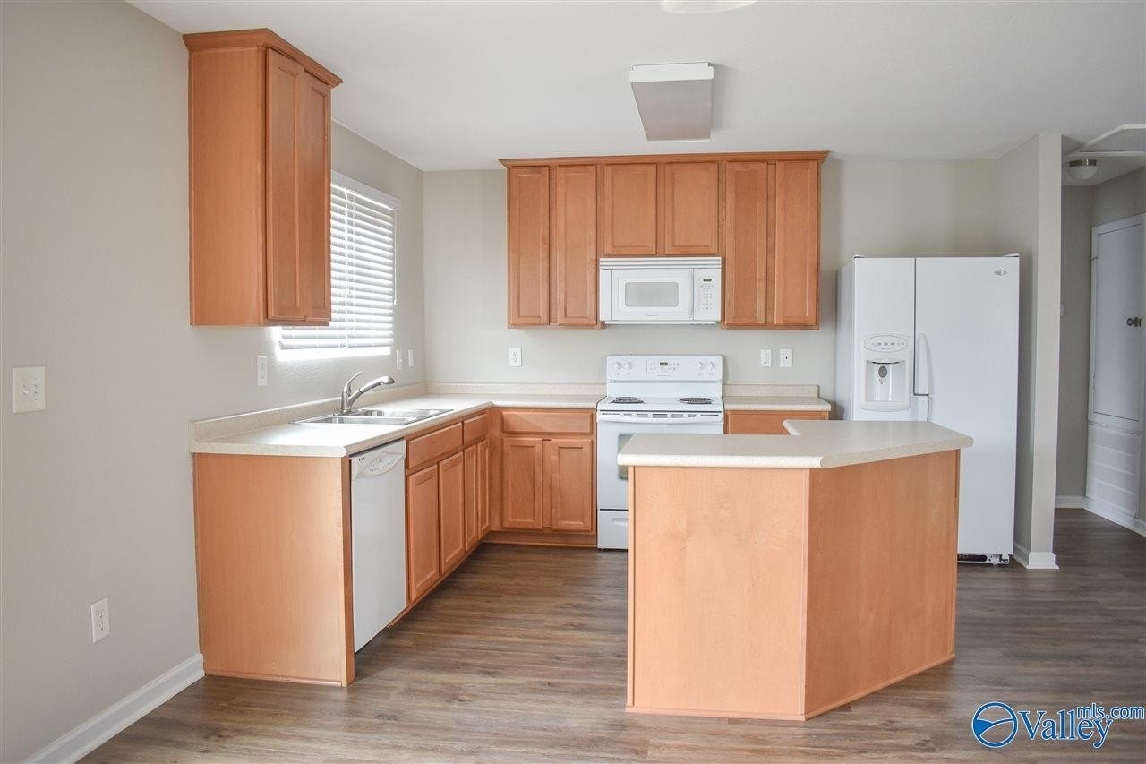 134 Olympia Dr - Photo 6 of 25