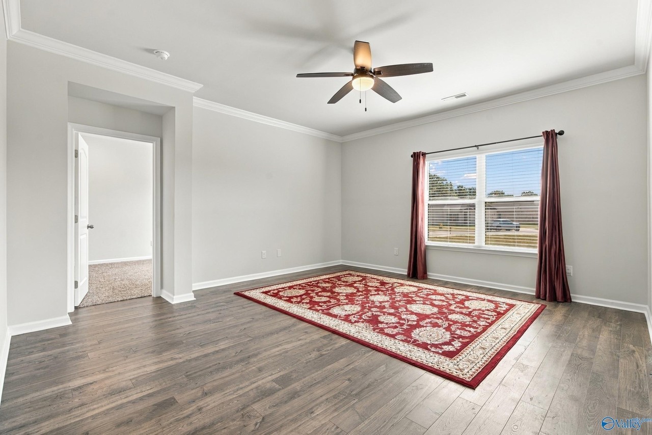 6583 Moon Crest Ln Nw - Photo 4 of 13