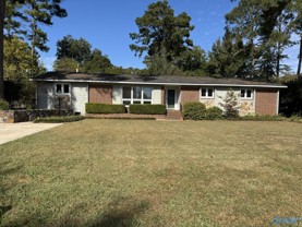 2410 Crestview Dr Se - Photo 1 of 1
