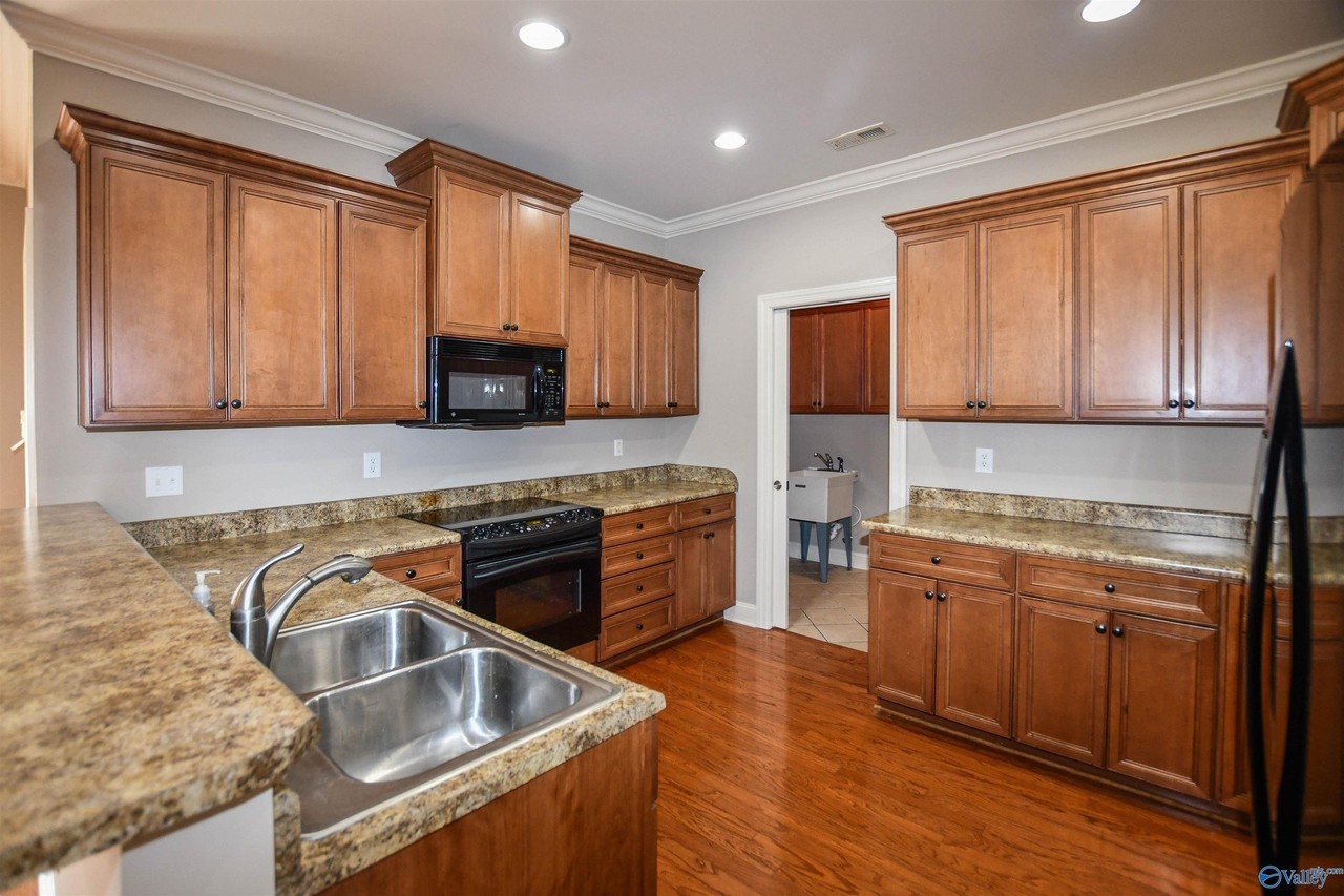 260 Old Overton Dr - Photo 6 of 29