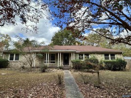 featured image of 11031 Louis Dr Se