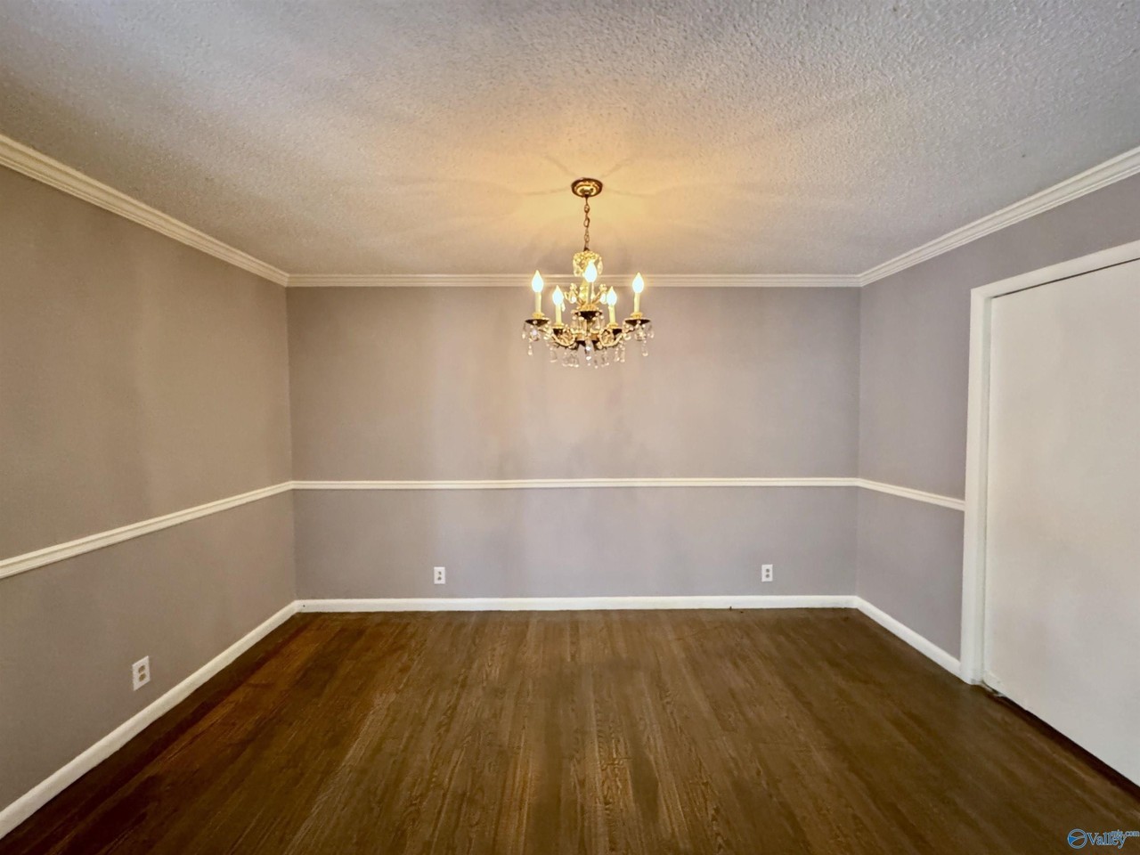 11031 Louis Dr Se - Photo 7 of 26