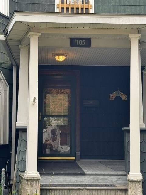 105 N Elmer Ave - Photo 3 of 24