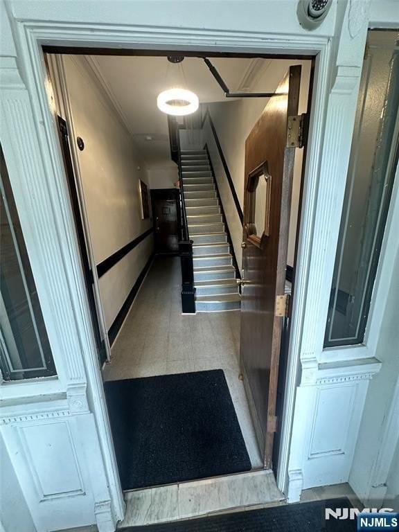 302 24th St #3R - Photo 2 of 17
