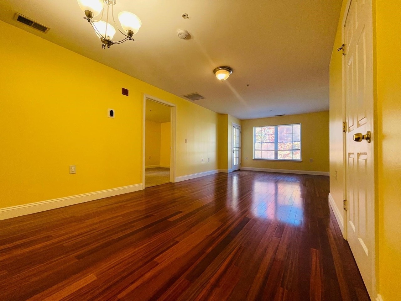 40 Eastern Ave #304 - Photo 3 of 34