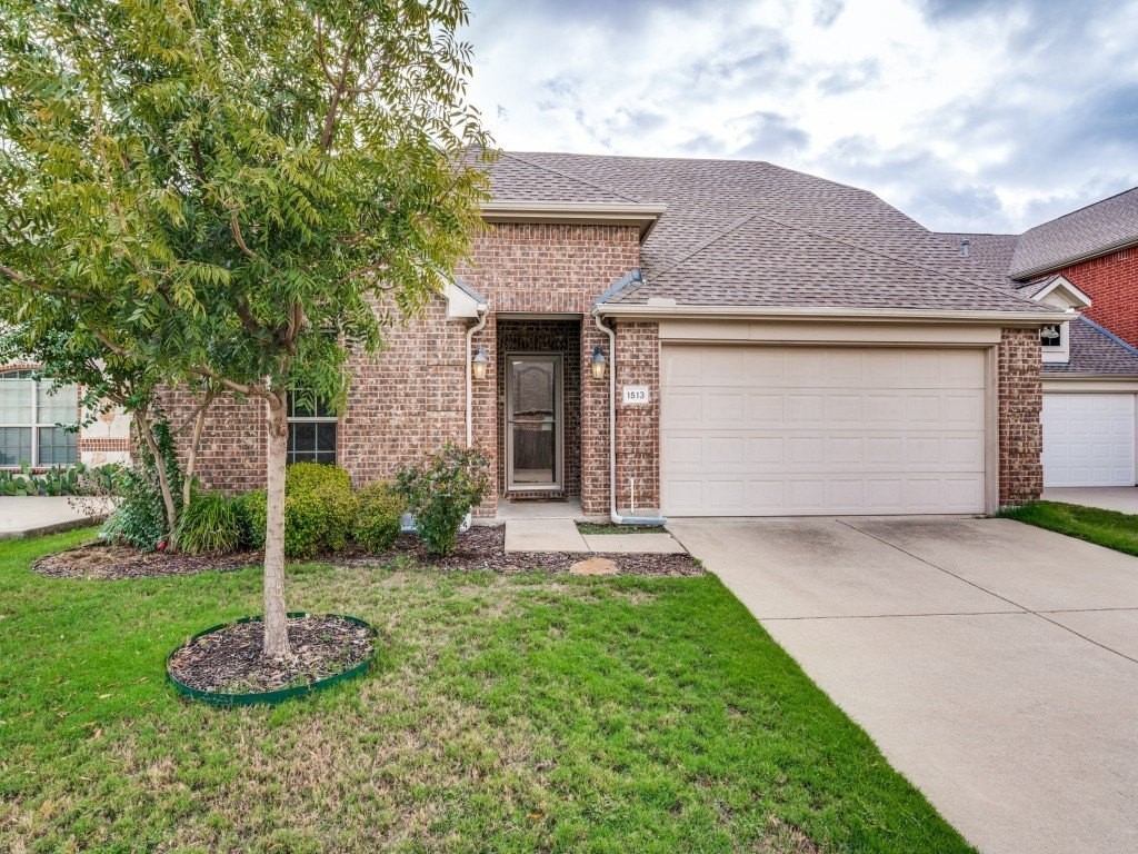 1513 Enchanted Rock Trl - Photo 2 of 25
