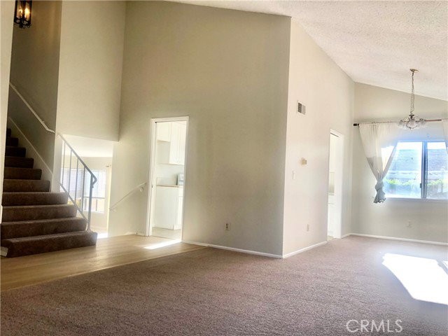 14682 Beach Ave - Photo 2 of 8