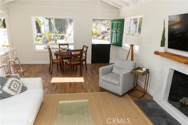 275 Woodland Dr - Photo 6 of 6