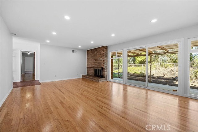 1106 N Highland Ave - Photo 5 of 7
