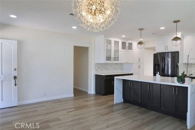 579 Knowell Pl - Photo 3 of 8