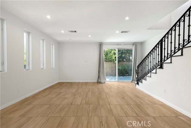 5220 Quakertown Ave - Photo 6 of 8