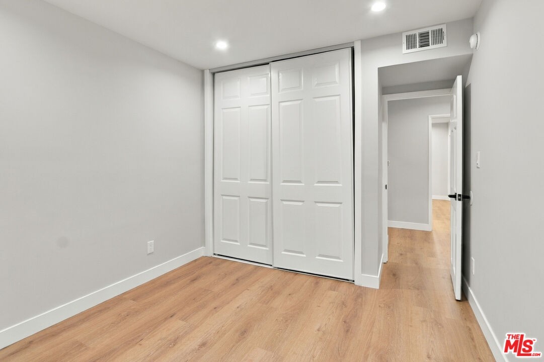 4610 Densmore Ave #12A - Photo 7 of 8