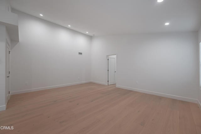 2406 New Ave - Photo 4 of 8