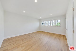 339 N Oakhurst Dr #501 - Photo 7 of 8