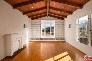 6856 Los Altos Pl - Photo 3 of 8