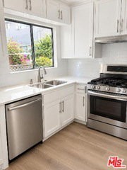 1436 S Bedford St #2 - Photo 3 of 8
