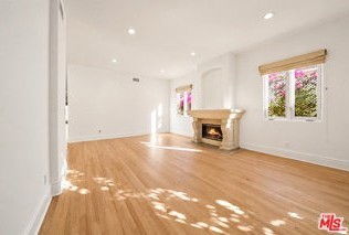 208 N Oakhurst Dr - Photo 5 of 8