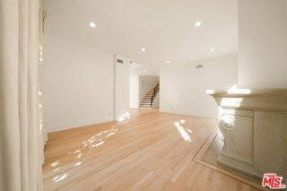 208 N Oakhurst Dr - Photo 7 of 8
