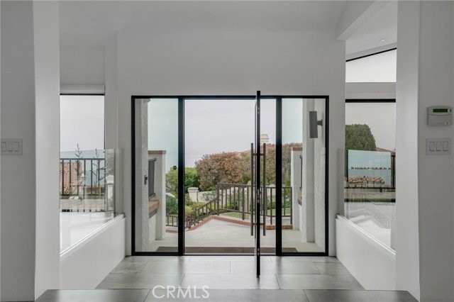 1424 Via Zumaya - Photo 5 of 8