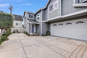 featured image of 2104 Nelson Ave