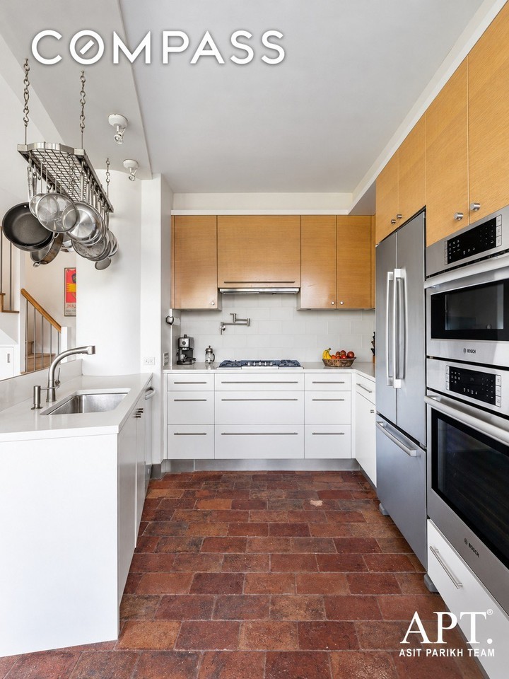 22 Perry St #PHEF - Photo 6 of 17