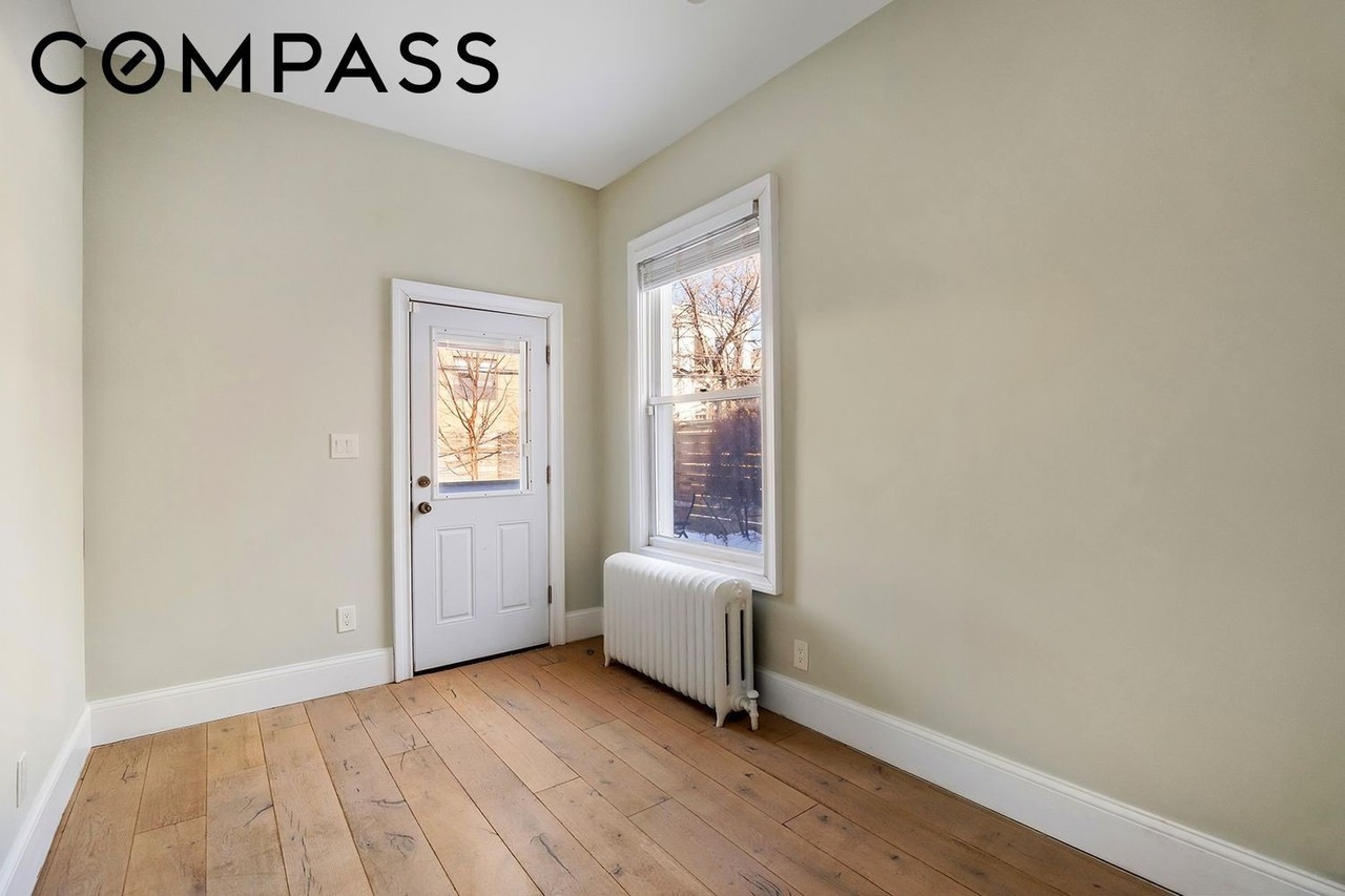 239 Withers St #1 - Photo 7 of 11