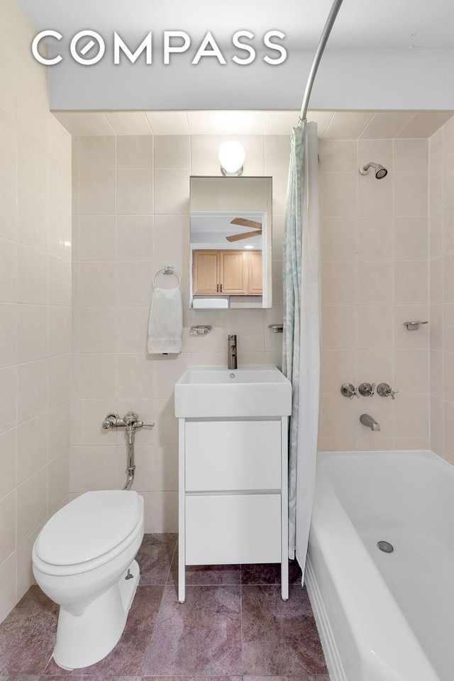 414 Elmwood Ave #6H - Photo 5 of 6