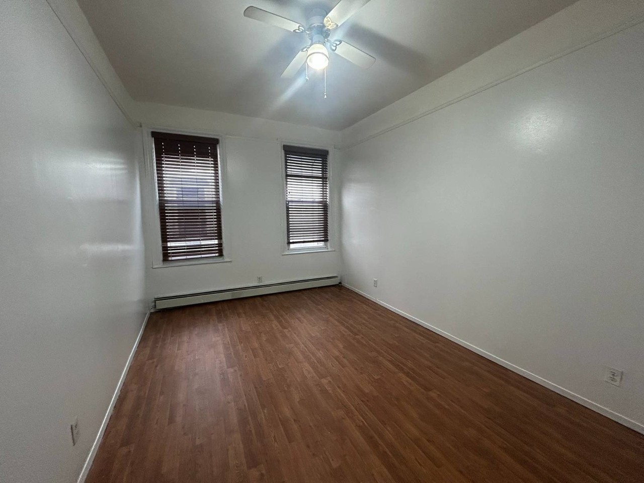 1934 Edison Ave #1 - Photo 4 of 14