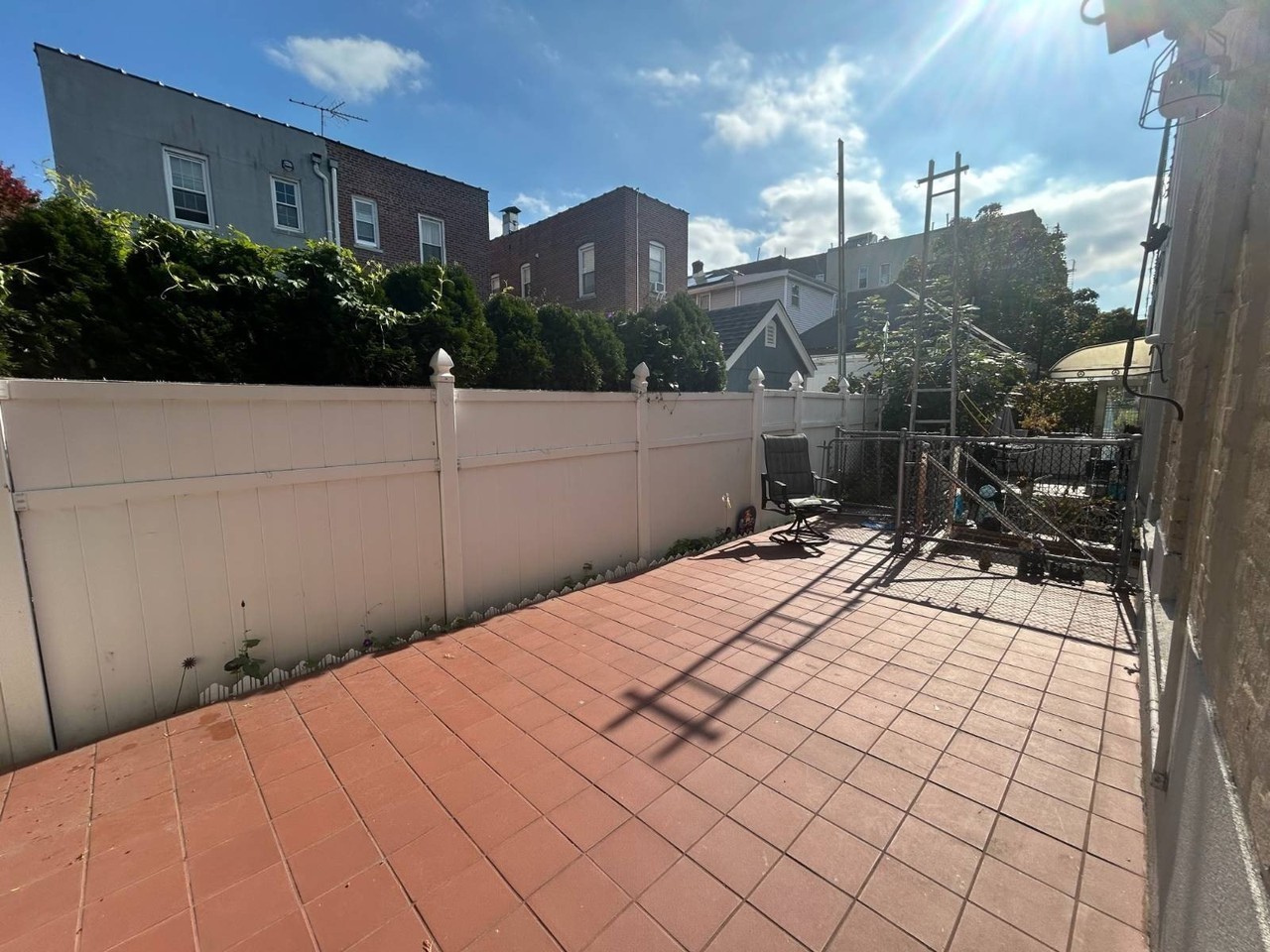 1934 Edison Ave #1 - Photo 7 of 14