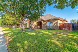 featured image of 4913 Woodhollow Dr